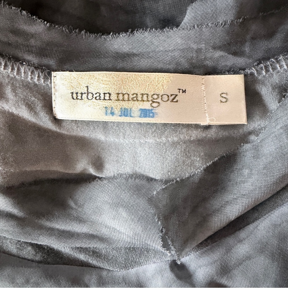 Urban Mango Elegant Gray Layered Top Size Small - Picture 3 of 3
